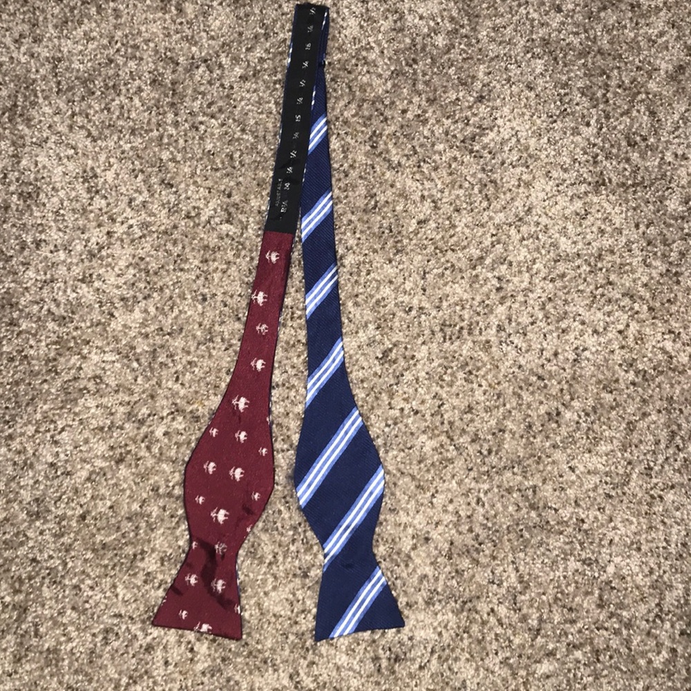 Double-Sided Bow Tie